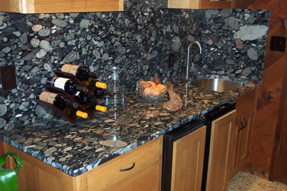 Fabricor residential granite kitchen surfaces